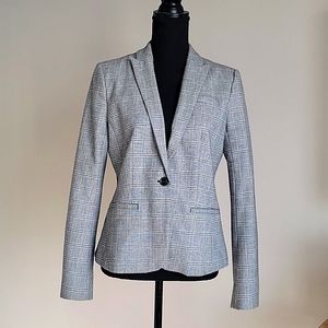 Banana Republic 1 button blazer, size 4